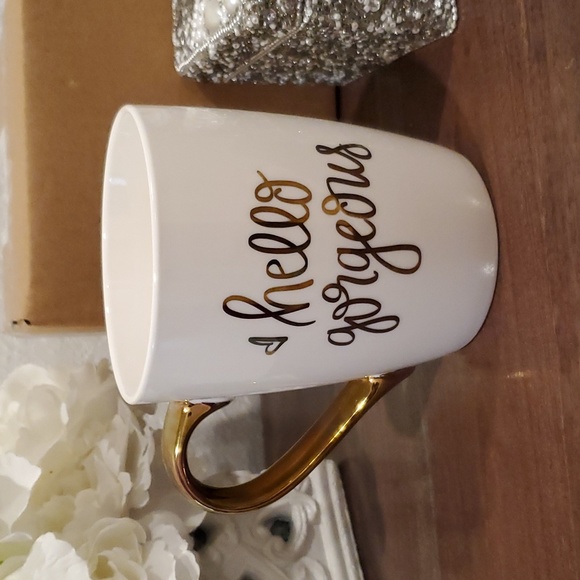 NEW HELLO GORGEOUS CUP - Picture 2 of 6